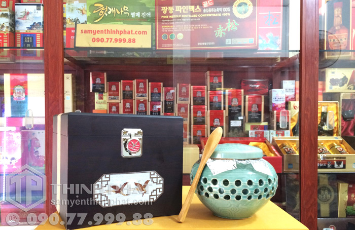 Cao hồng sâm Hoàng Đế Hàn Quốc loại đặc biệt hũ 500g