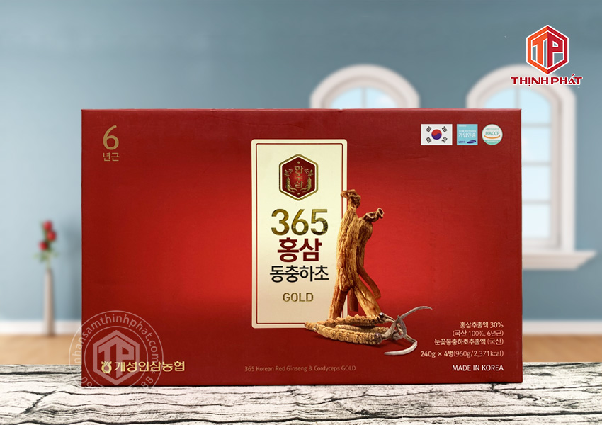 Cao hồng sâm đông trùng hạ thảo Hàn Quốc hộp 4 lọ x 240g