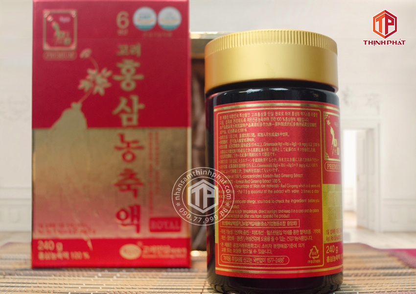 Cao hồng sâm Hàn Quốc Royal KGS cao cấp 240g
