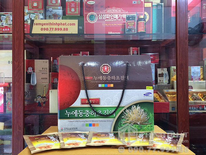 Nước đông trùng hạ thảo nhân nhâm hộp 30 gói