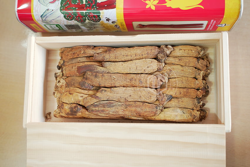 Hồng sâm củ khô hộp thiếc 600g chính hãng Daedong Hàn Quốc củ nhỏ