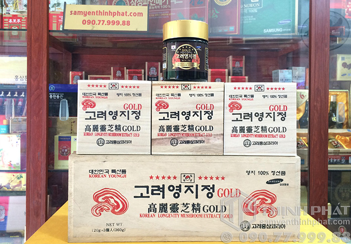 Cao linh chi sao đỏ Hàn Quốc Gold hộp gỗ 3 lọ x 120g