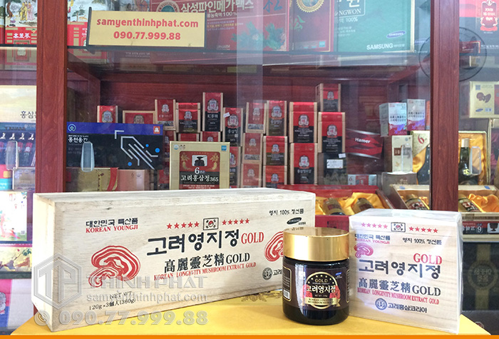 Cao linh chi sao đỏ Hàn Quốc Gold hộp gỗ 3 lọ x 120g