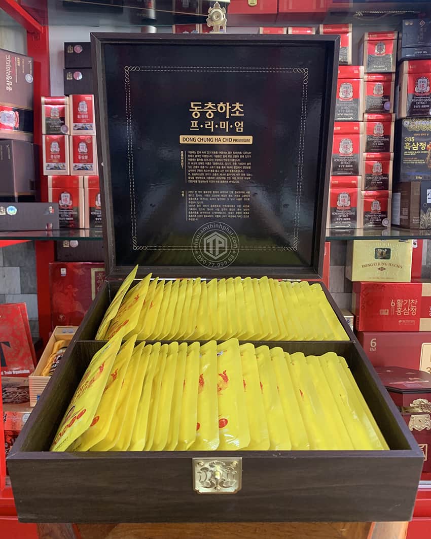 Nước đông trùng hạ thảo Hàn Quốc hộp 60 gói