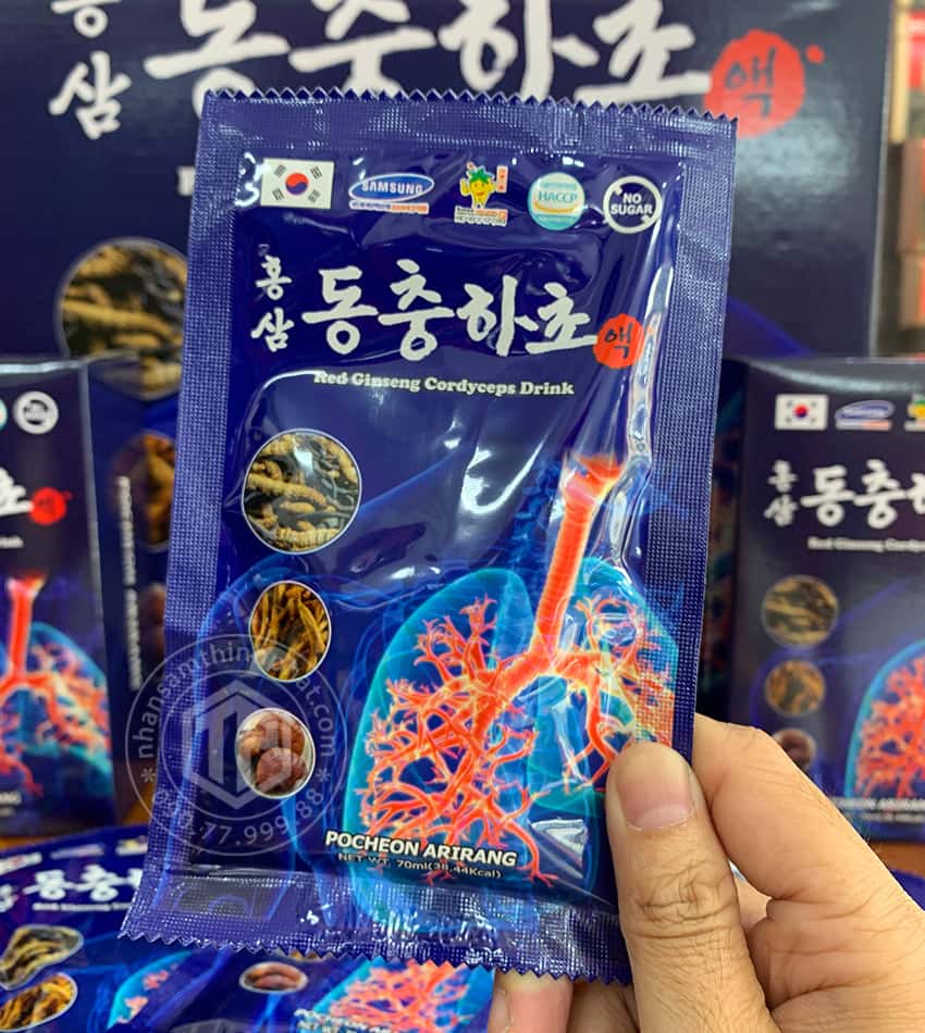 Nước hồng sâm đông trùng hạ thảo bổ phổi Pocheon hộp 30 gói x 70ml